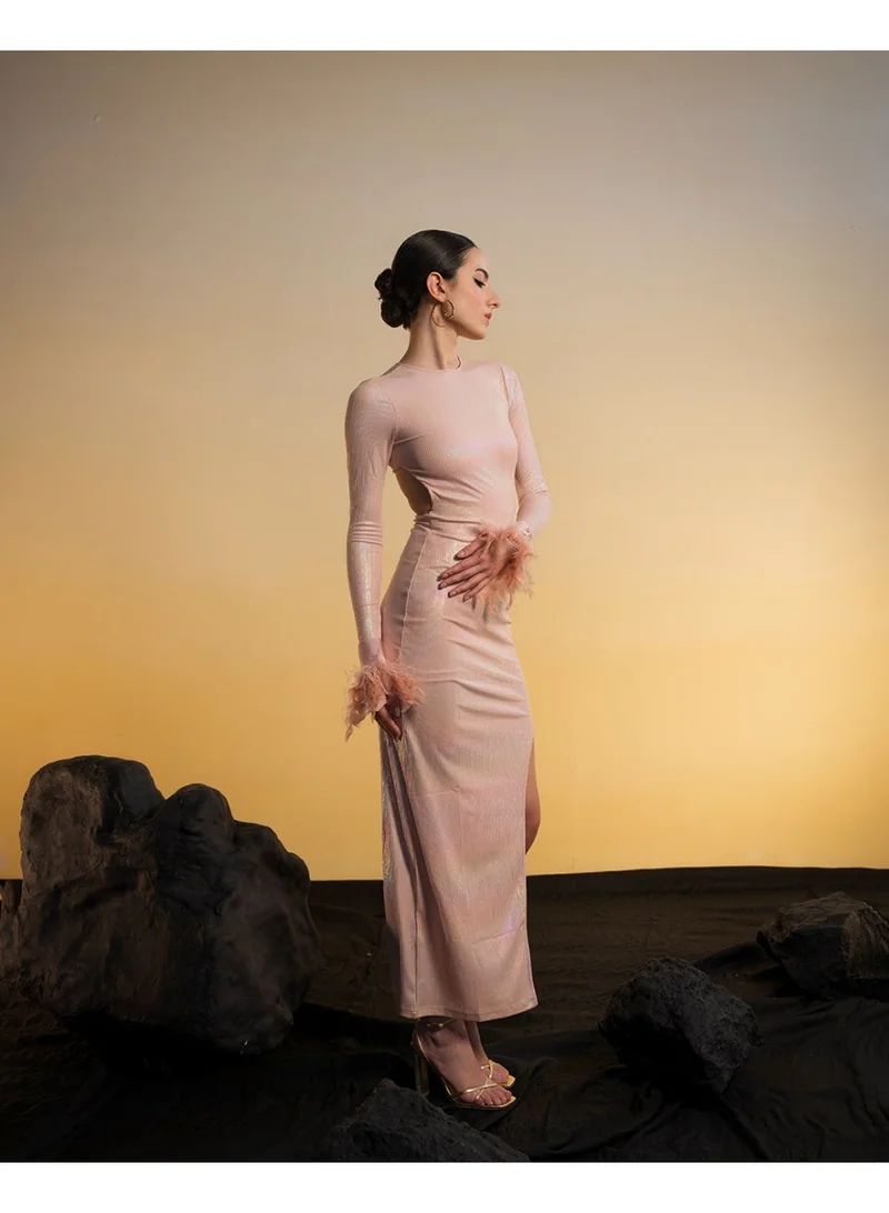 Ohsofly  Women’s Maxi Dress with Side Slit – Elegant Full-Length Dress for Women, Perfect for Parties, Vacations, Date Nights, Evening Events, Weddings, Beach Outings and Everyday Fashion for Women | Best Price UAE